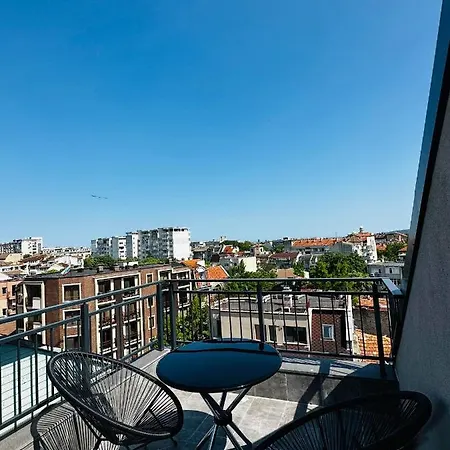 Central View *